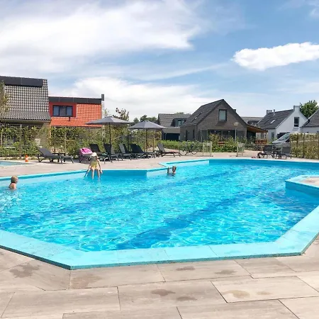 Chalet 521 Op Recreatiepark De Wielen