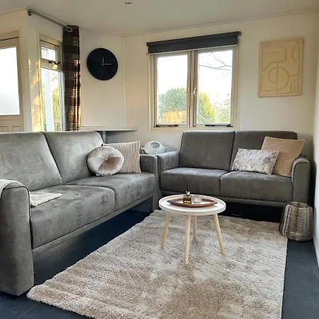 521 Op Recreatiepark De Wielen Sint Maarten