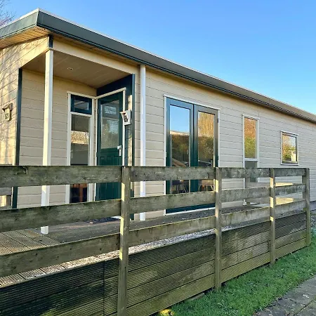 Chalet 521 Op Recreatiepark De Wielen Sint Maarten