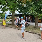 521 Op Recreatiepark De Wielen Sint Maarten
